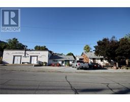 472 VETERANS AVE Avenue, oliver, British Columbia