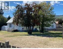 580 Station Road, barriere, British Columbia
