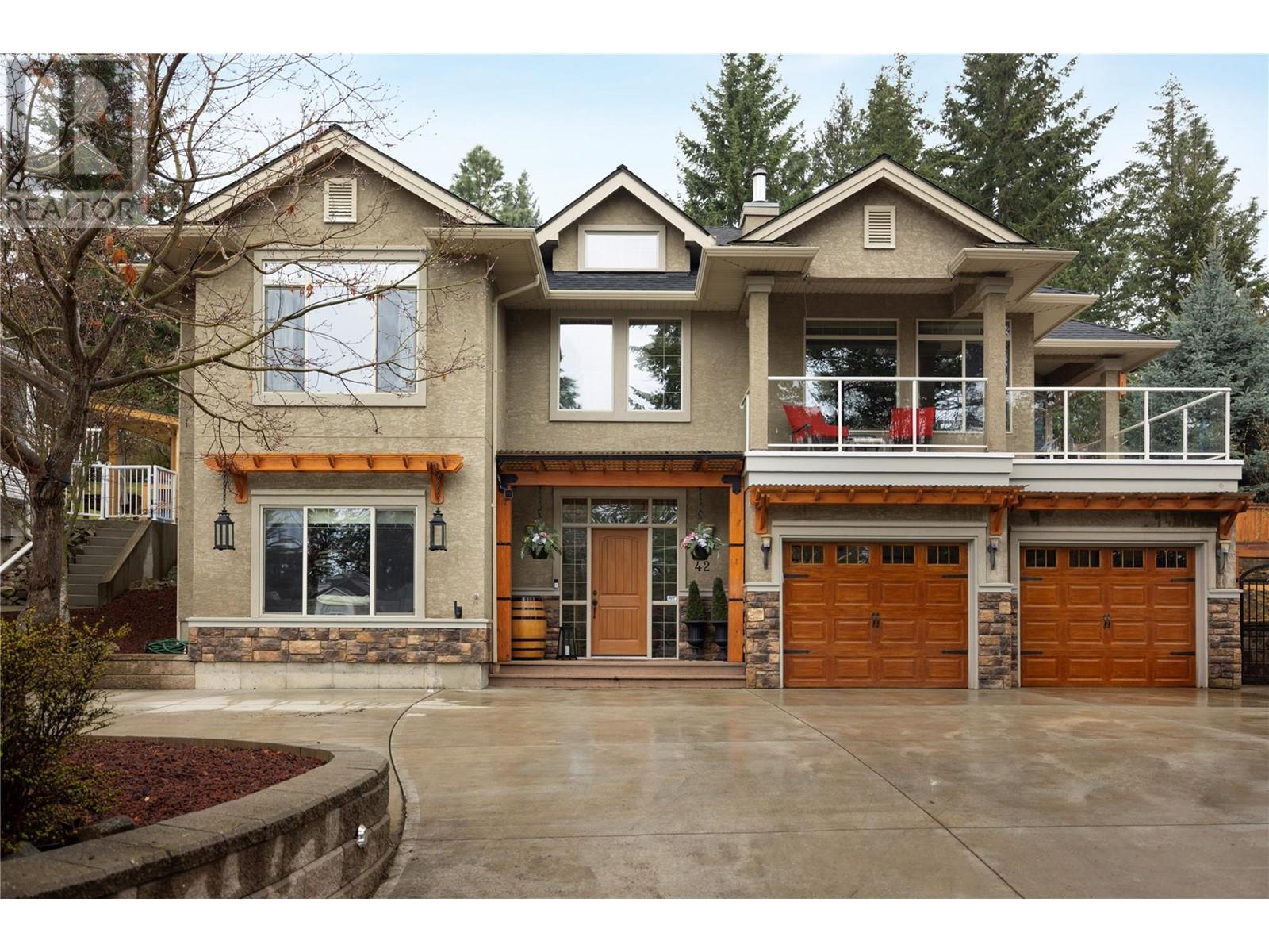 42 Farchant Way, vernon, British Columbia