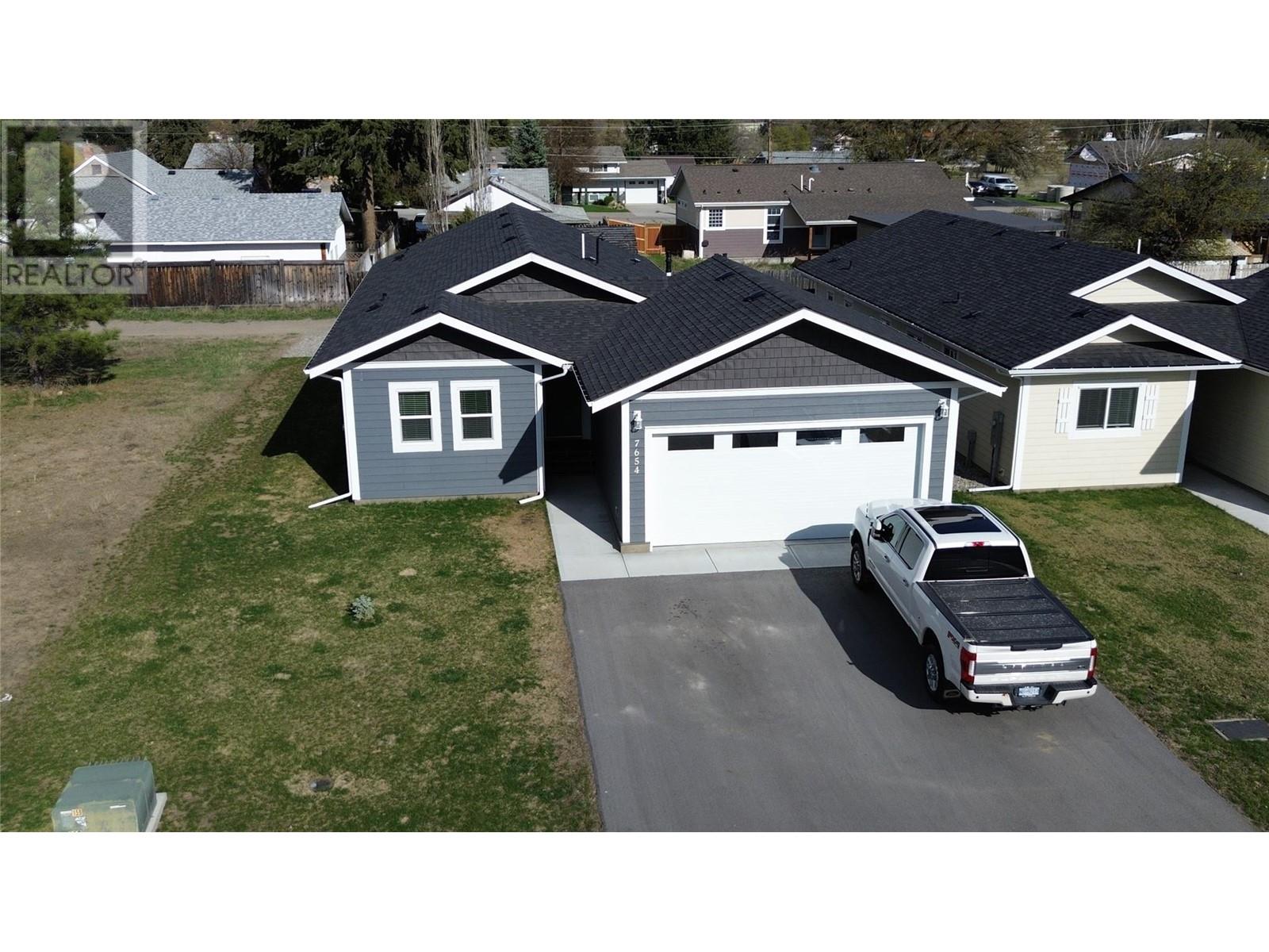 7654 18TH Street, grand forks, British Columbia