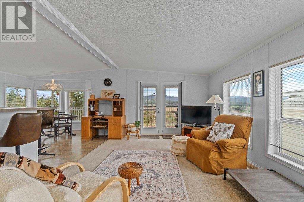 1885 Tappen Notch Hill Road Unit# 32, tappen, British Columbia