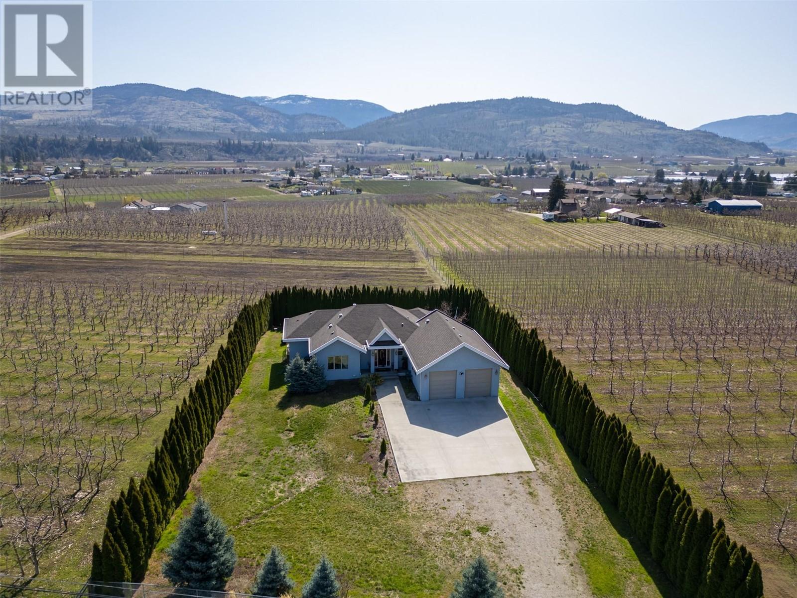 1095 Fairview Road, oliver, British Columbia