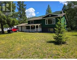1032 CAROLINE Road, clearwater, British Columbia