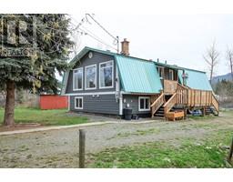 4610 SAUL Road, barriere, British Columbia