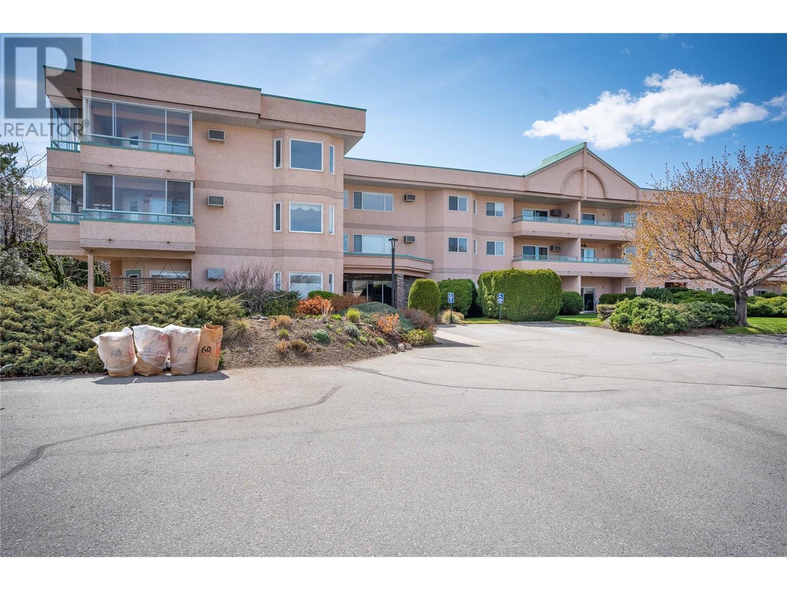 8905 Pineo Court Unit# 201, summerland, British Columbia