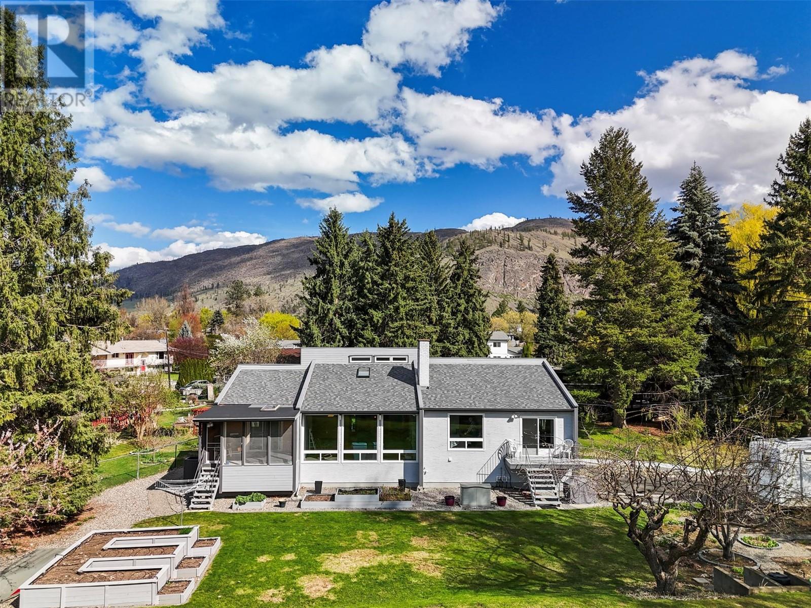 106 Beachview Road, kamloops, British Columbia