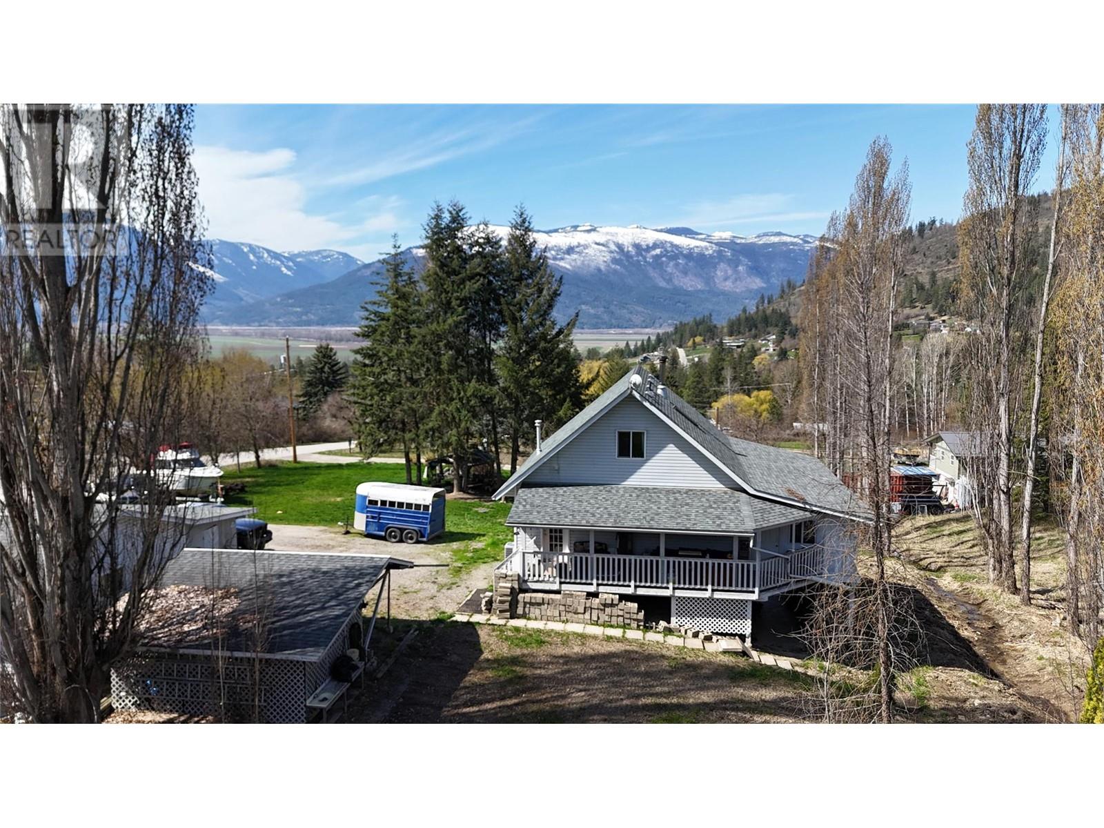 610 WYNNDEL Road, wynndel, British Columbia