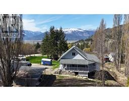 610 WYNNDEL Road, wynndel, British Columbia