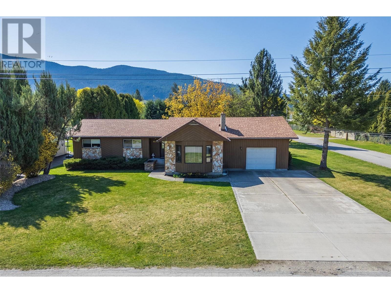 3170 1st Road, grand forks, British Columbia