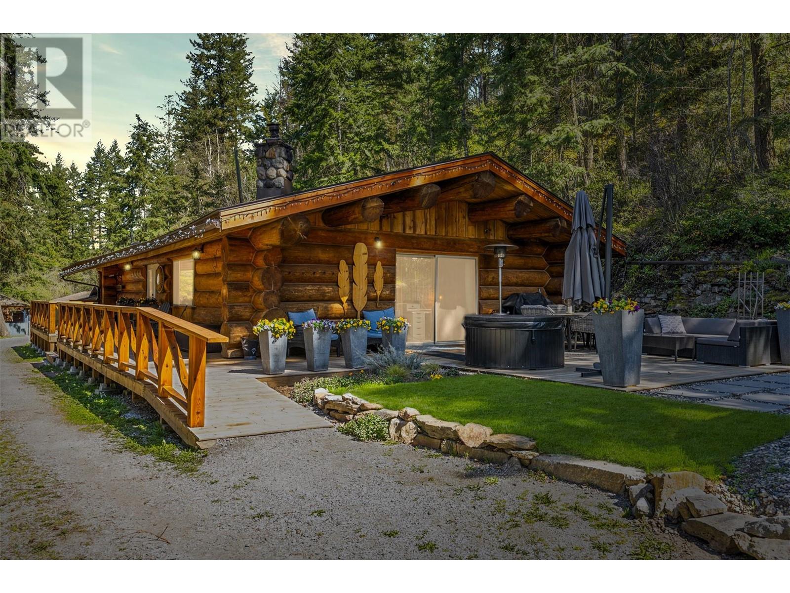 1645 Simons Road, spallumcheen, British Columbia