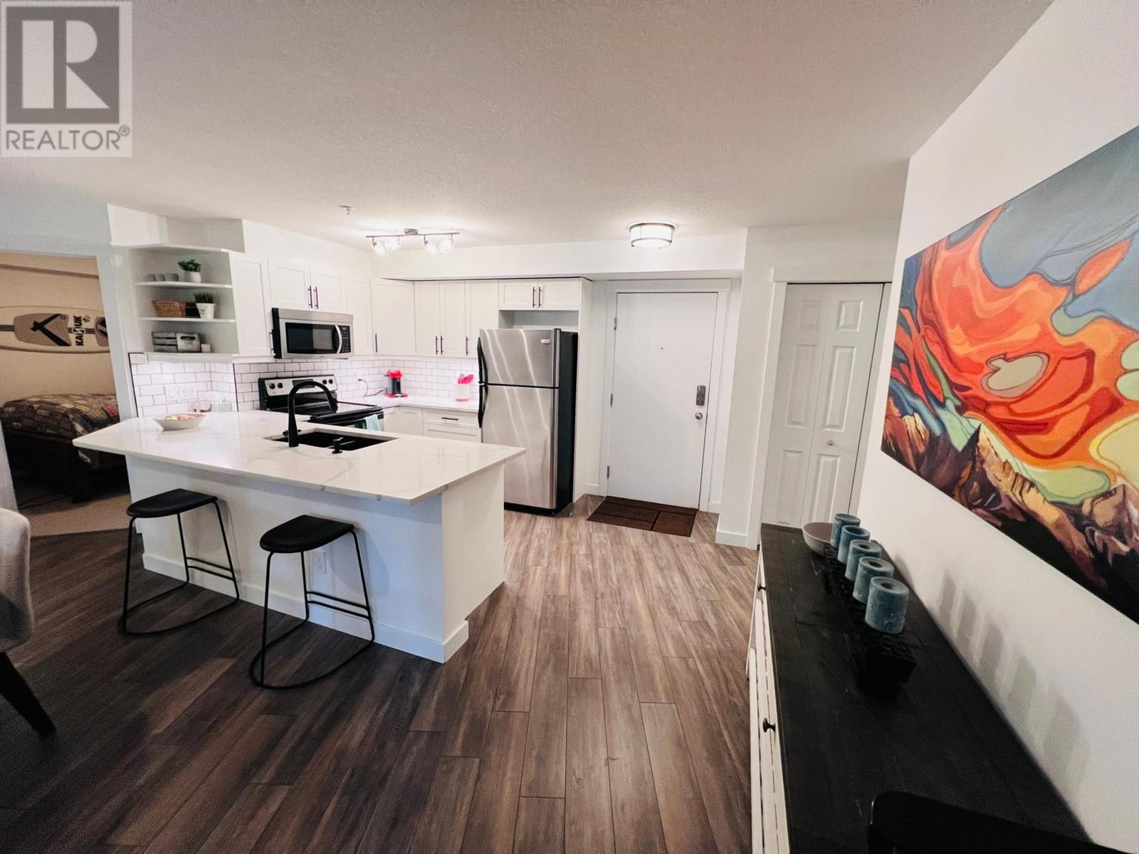205 THIRD Avenue Unit# 2217, invermere, British Columbia