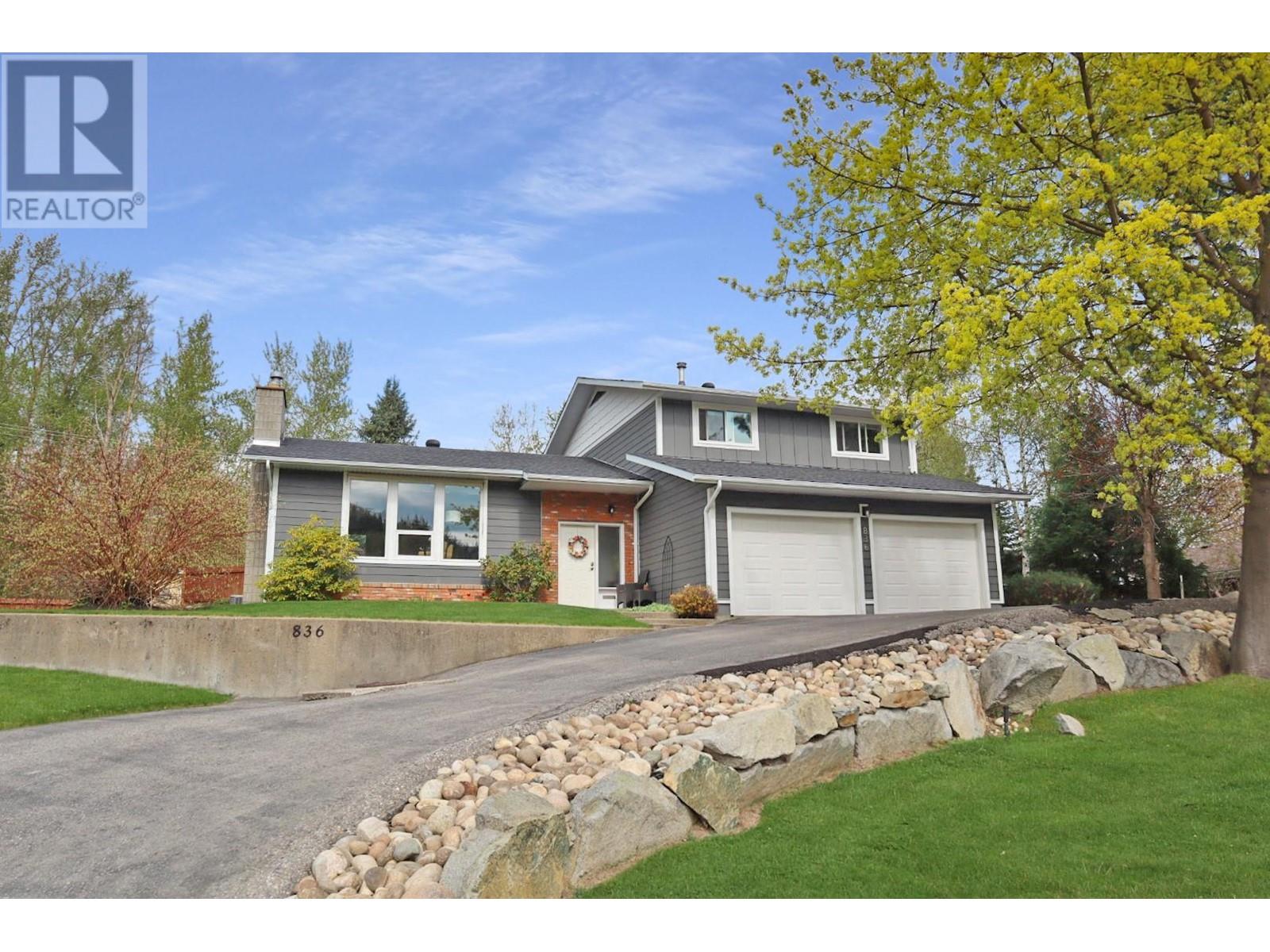 836 Burns Avenue, warfield, British Columbia