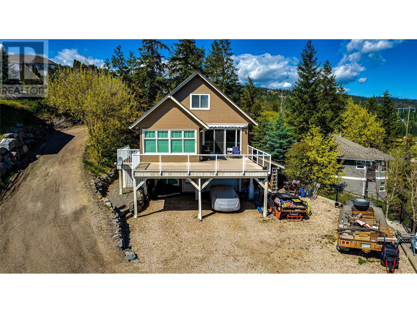 1220 Lawes Street, enderby, British Columbia