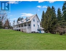 6685 6 Highway, appledale, British Columbia