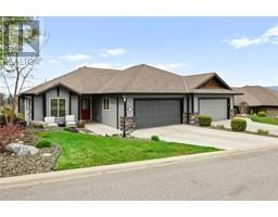 3560 Riviera Drive, kelowna, British Columbia