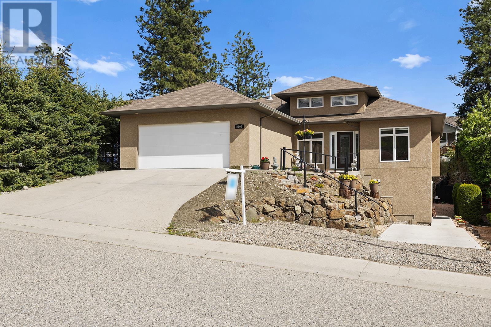 2103 Sunview Drive, west kelowna, British Columbia