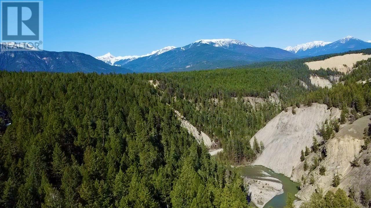 1532 Pine Ridge Mountain Place, invermere, British Columbia