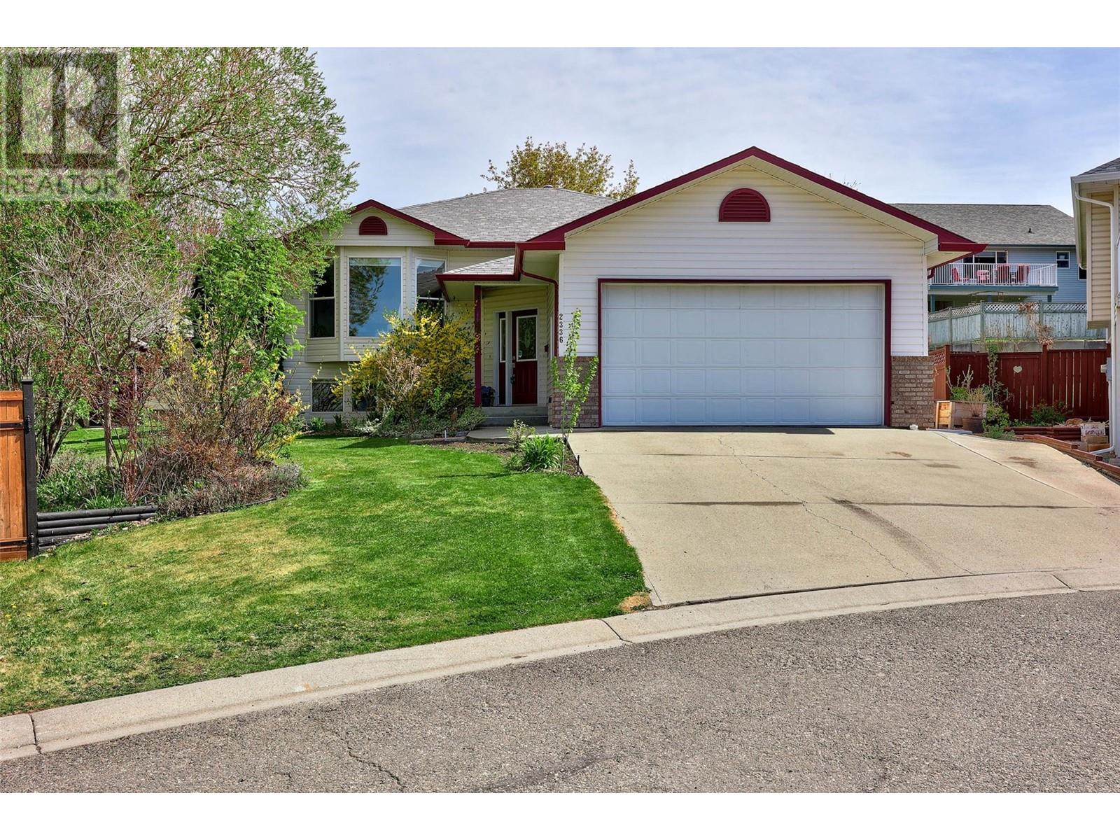 2336 WHITBURN Crescent, kamloops, British Columbia