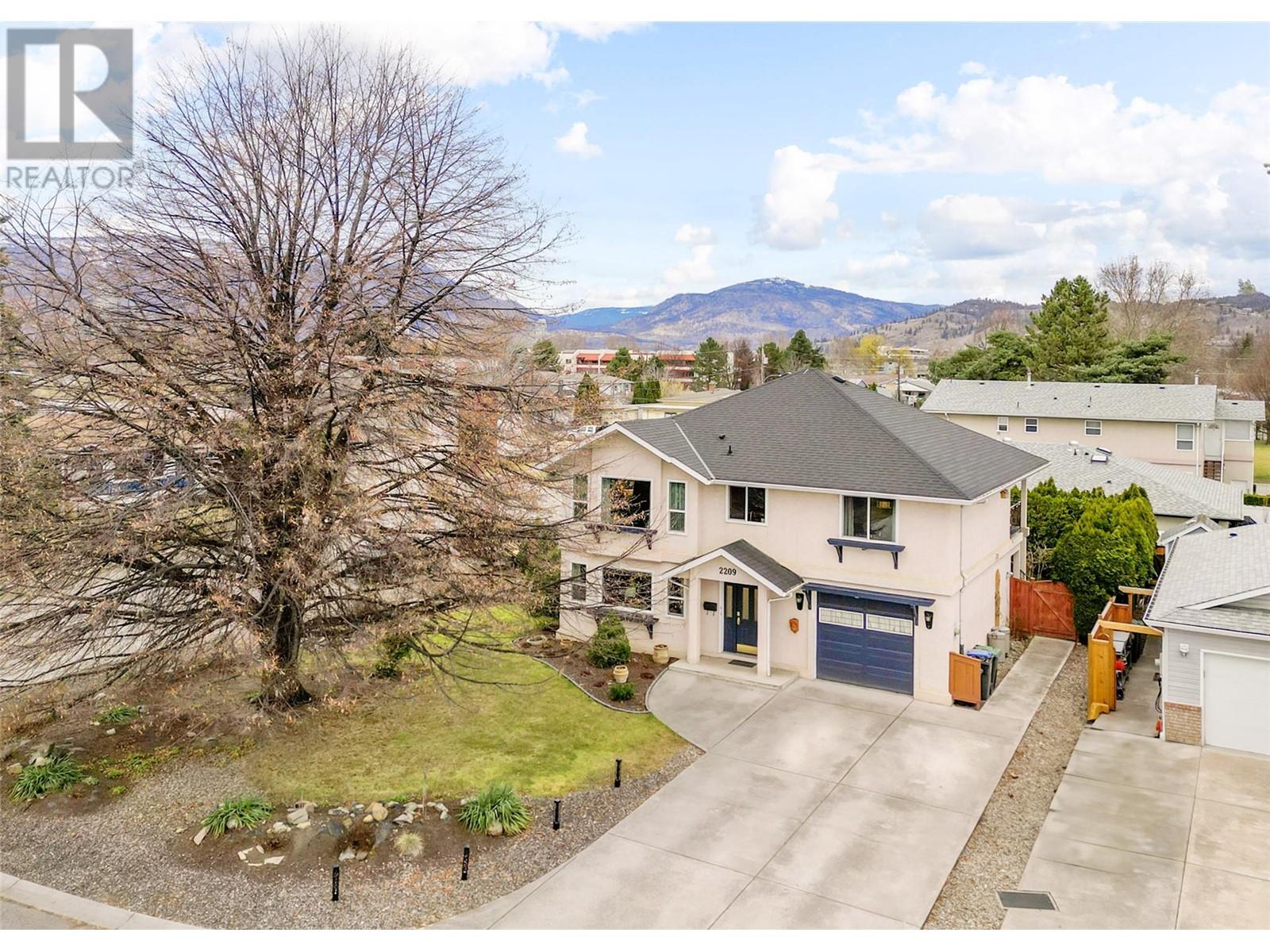 2209 Stillingfleet Court, kelowna, British Columbia