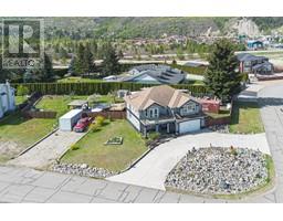308 ROBIN Drive, barriere, British Columbia