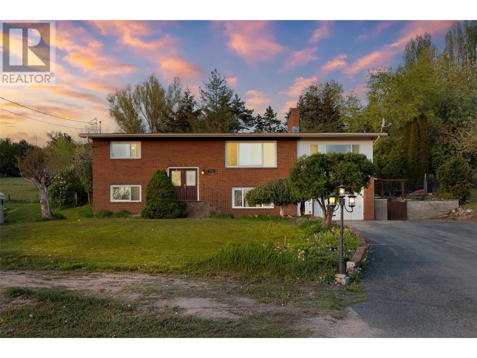 9549 Nickel Drive, coldstream, British Columbia