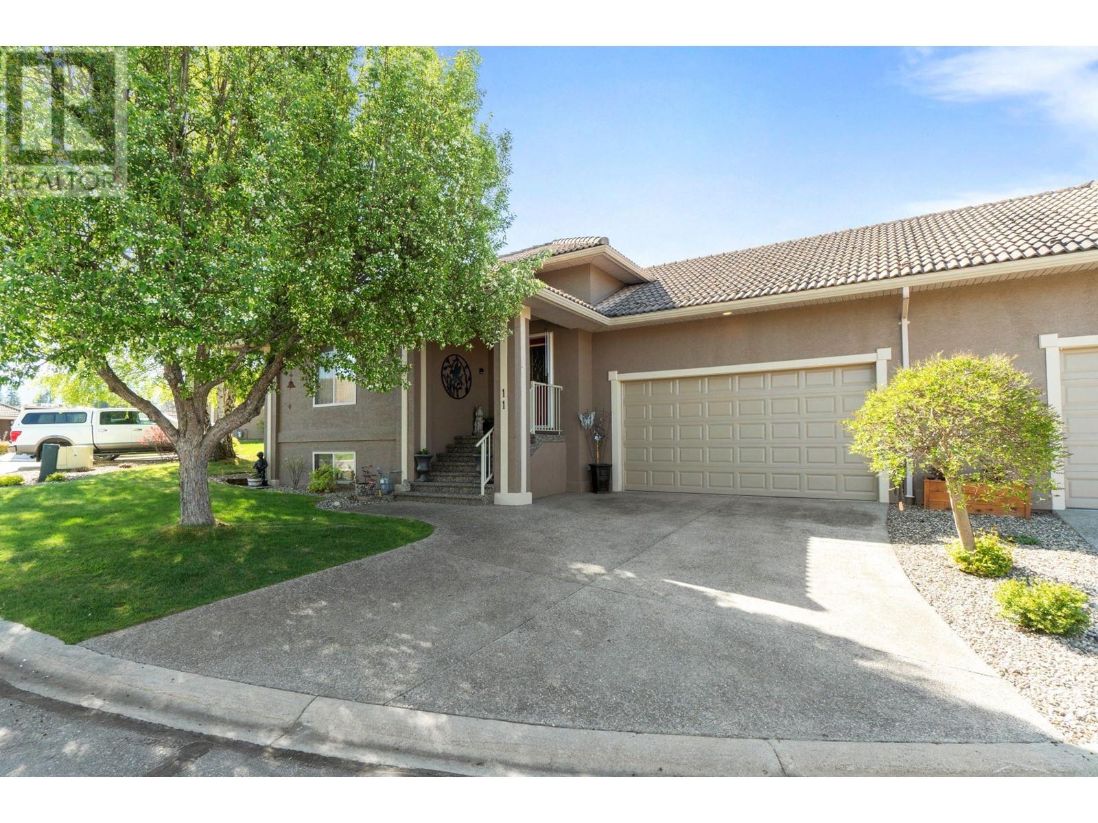 2550 Golf Course Drive Unit# 11, blind bay, British Columbia