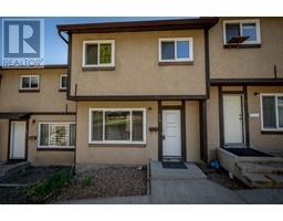 1605 SUMMIT Drive Unit# 74, kamloops, British Columbia