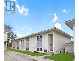2344 3RD  S Street, cranbrook, British Columbia