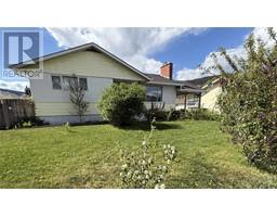 2201 CHAPMAN Street, merritt, British Columbia