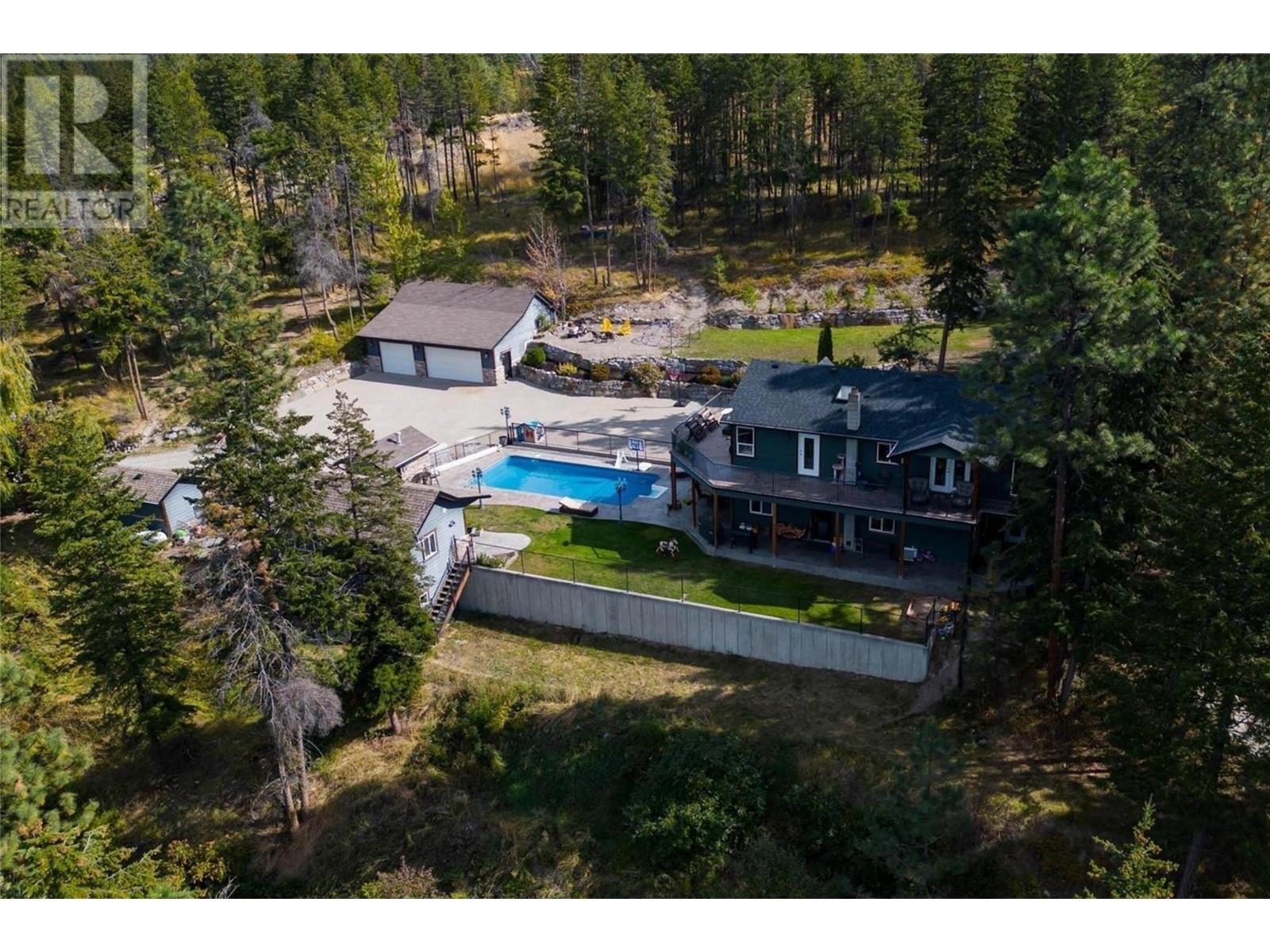 4444 June Springs Road, kelowna, British Columbia