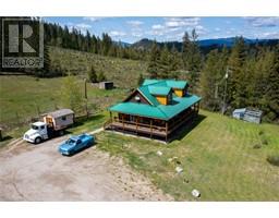 102 Gibson Road, lumby, British Columbia