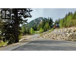 106 Topping Terrace, rossland, British Columbia