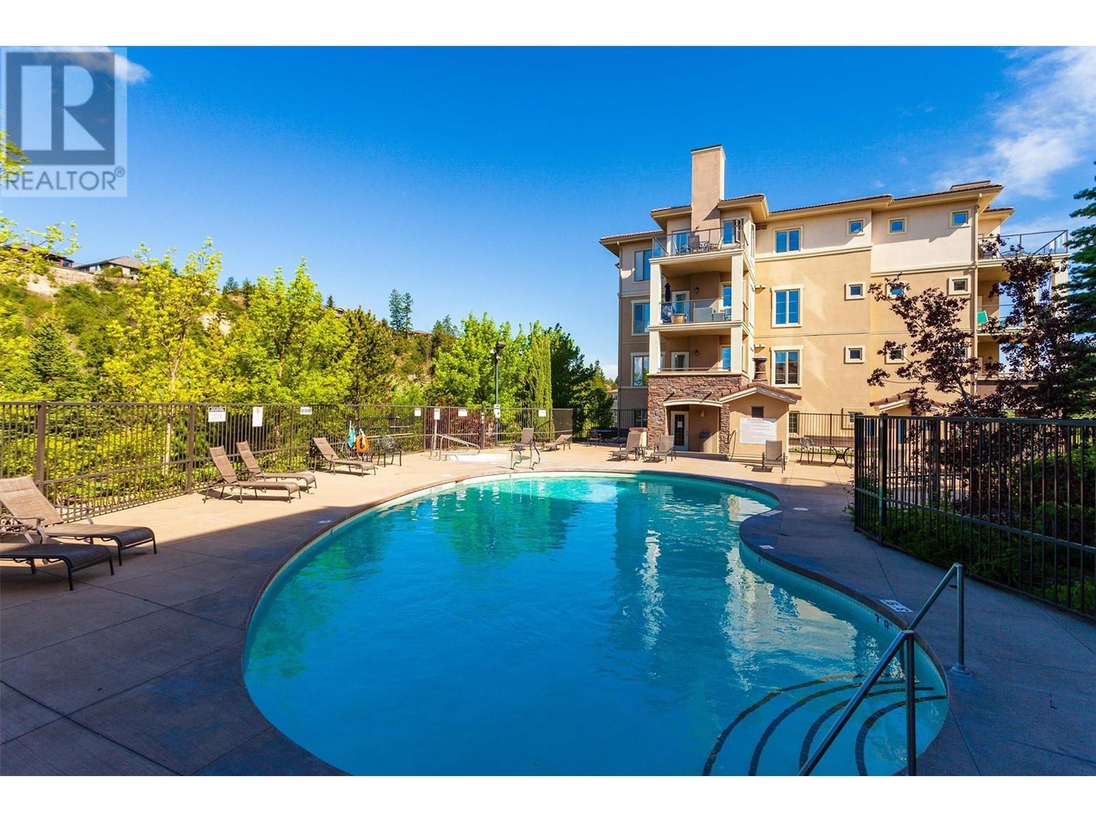 1875 Country Club Drive Unit# 1208, kelowna, British Columbia