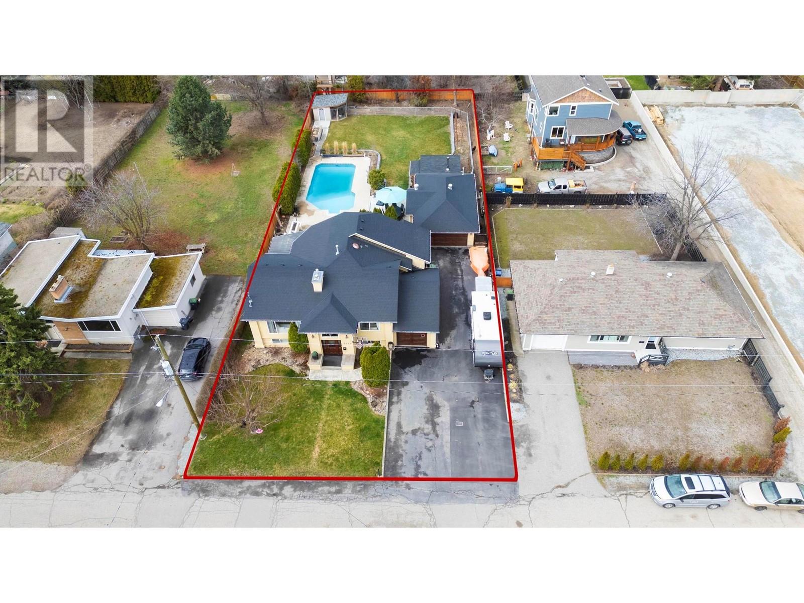 3050 Holland Road, kelowna, British Columbia
