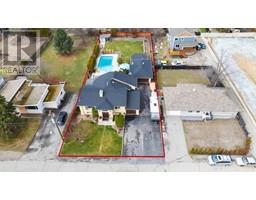3050 Holland Road, kelowna, British Columbia