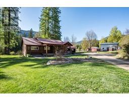 3371 Highway 3B Highway, fruitvale, British Columbia
