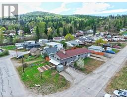 21 DUNCAN Avenue, fruitvale, British Columbia