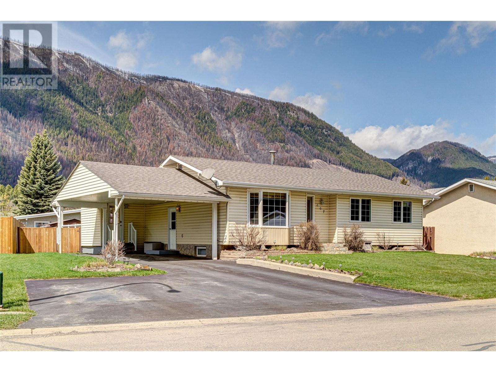 467 Engelmann Spruce Drive, sparwood, British Columbia