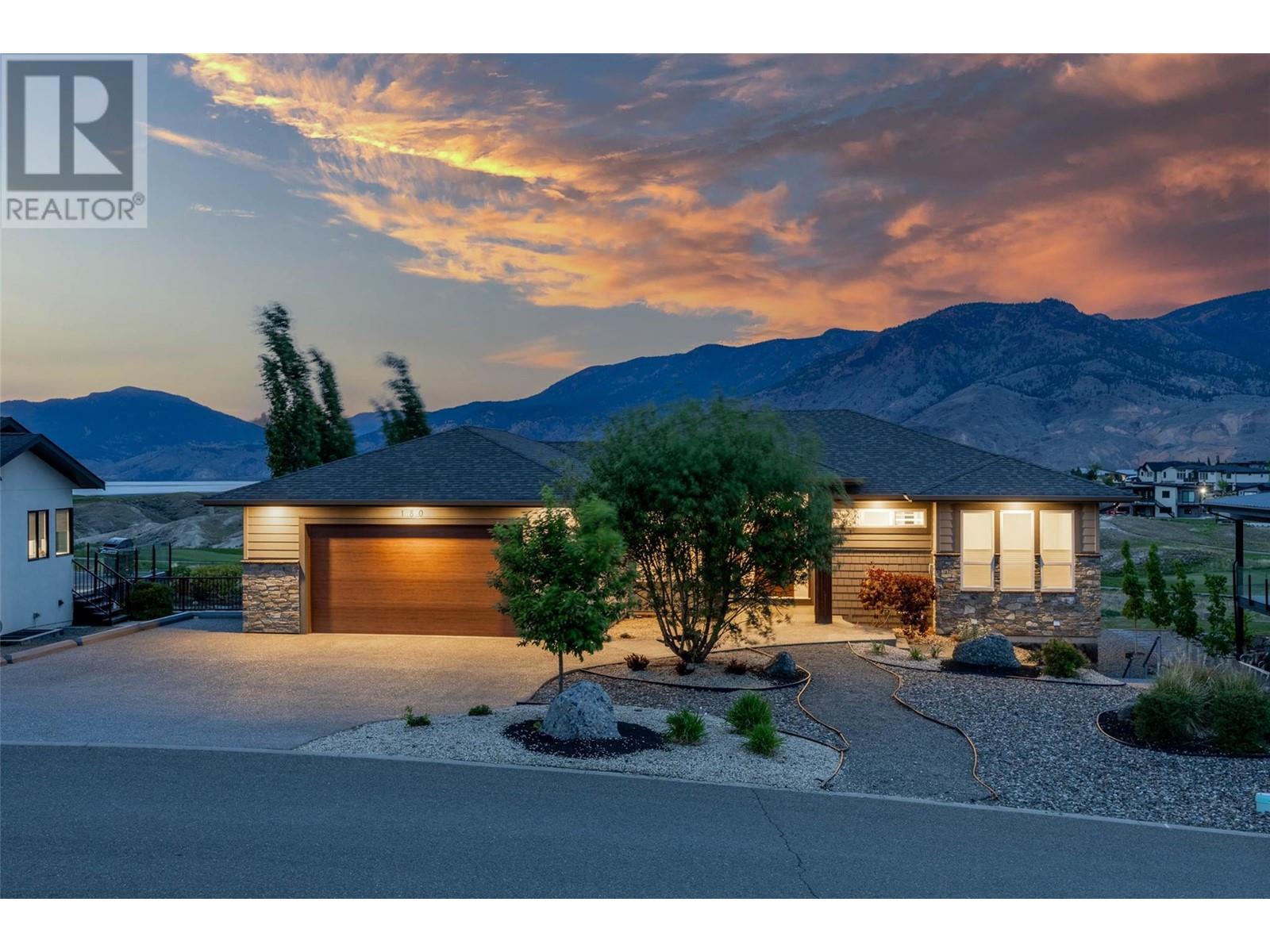 180 Rue Cheval Noir Street, kamloops, British Columbia