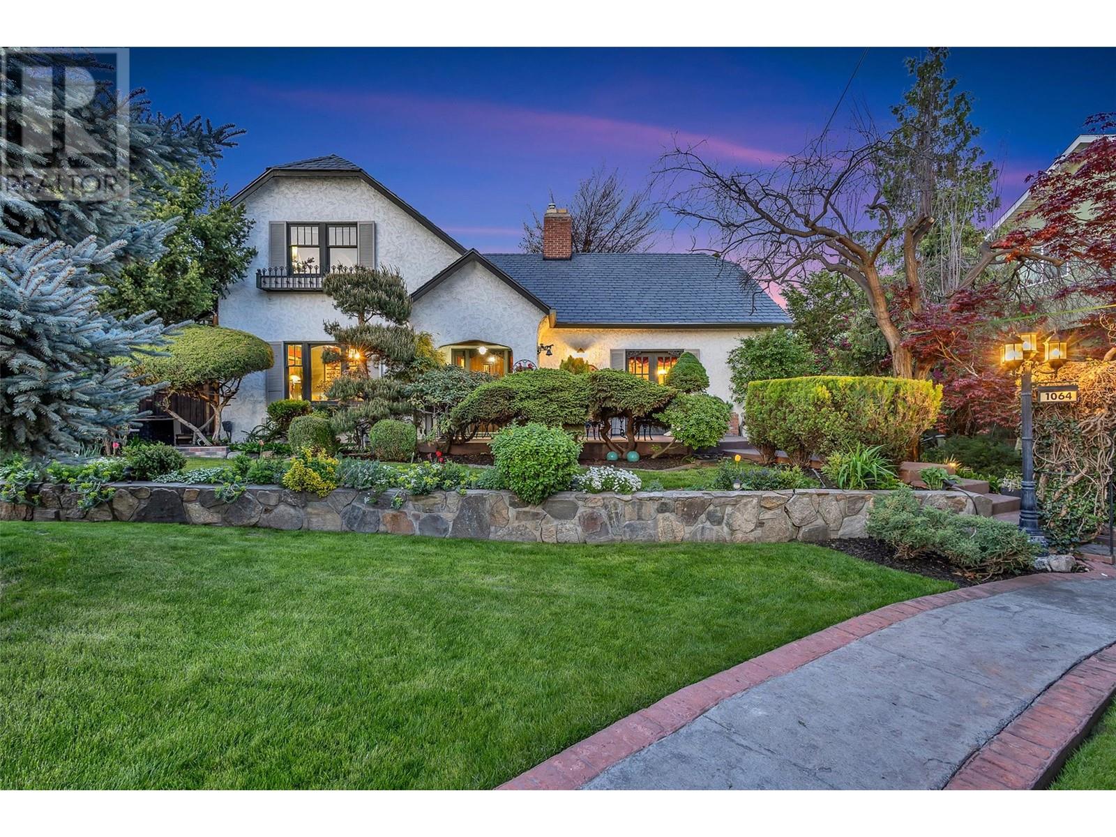 1064 Fairview Road, penticton, British Columbia