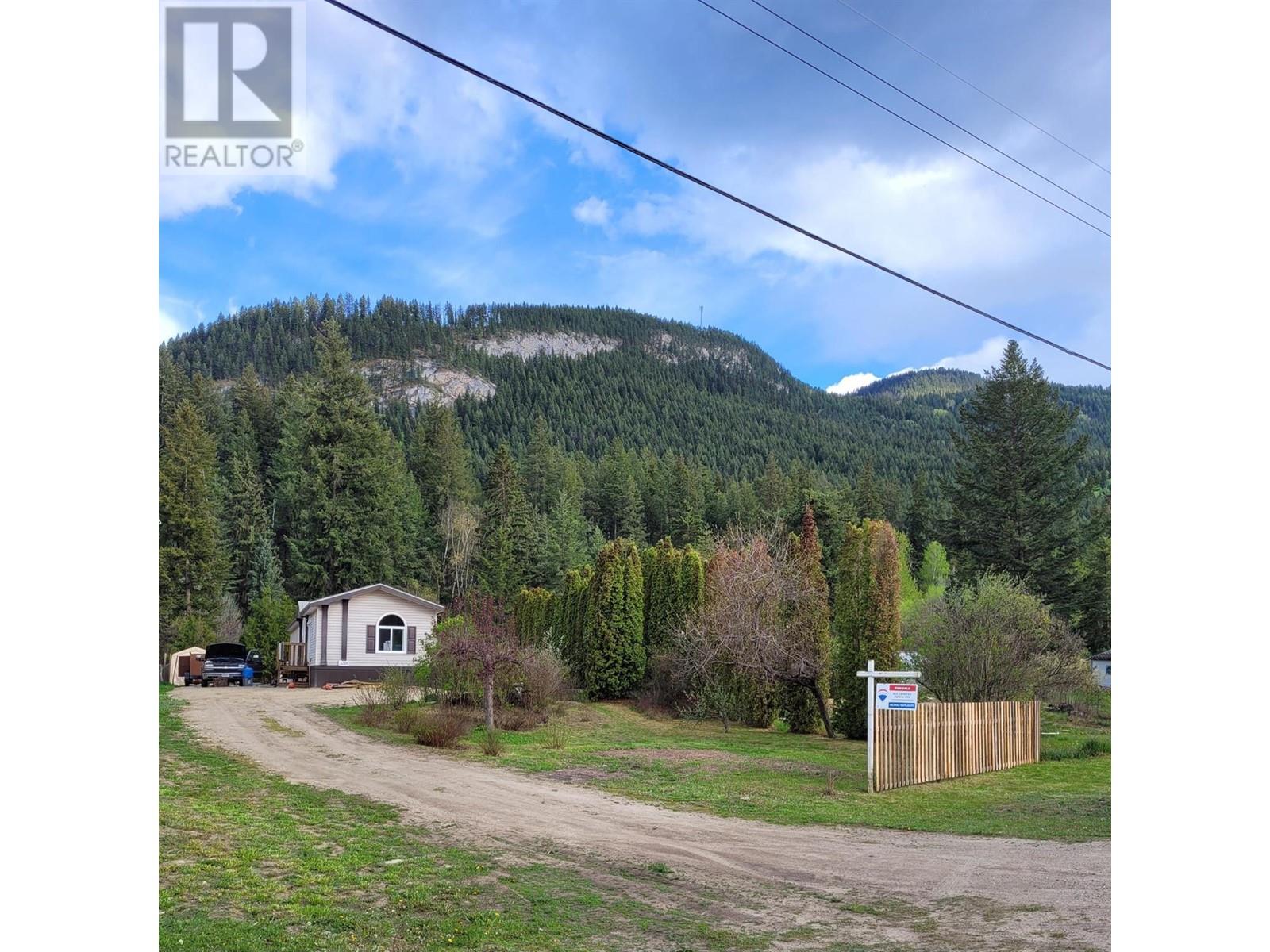 3216 BIRCH ISLAND LOST CRK Road, clearwater, British Columbia