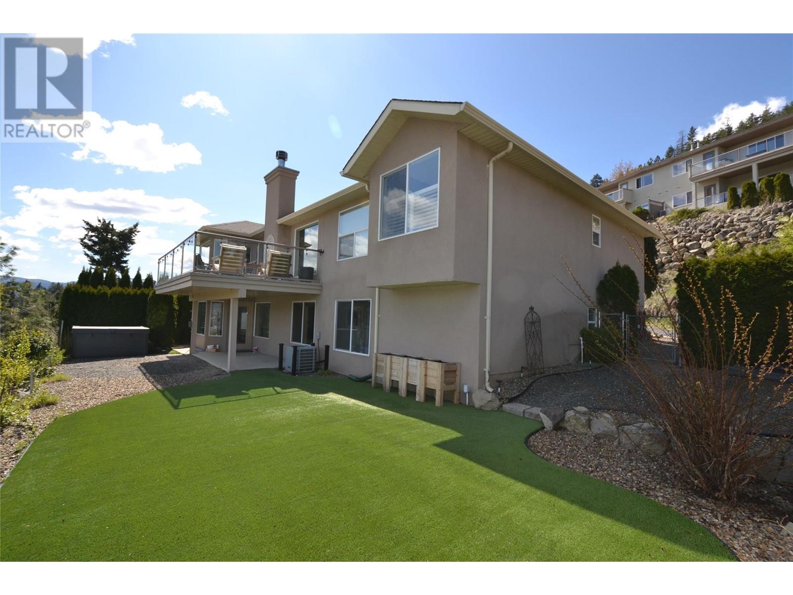 2377 Silver Place, kelowna, British Columbia