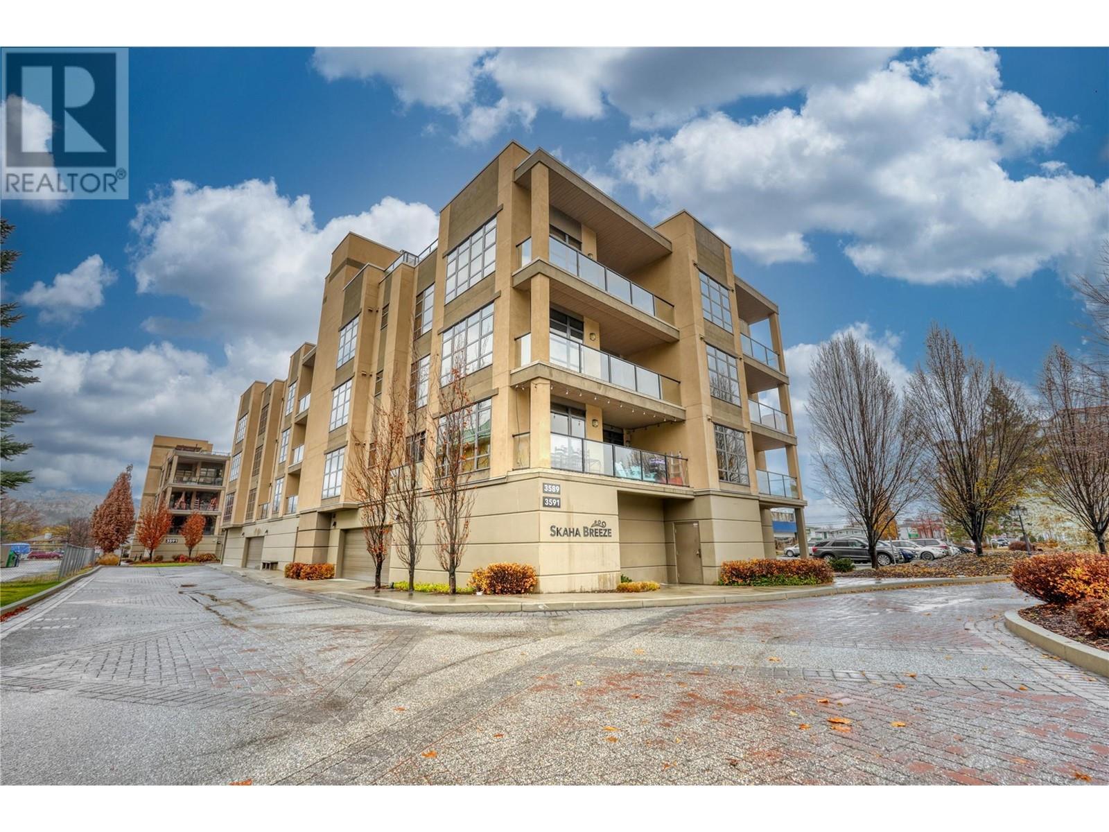 3589 Skaha Lake Road Unit# 302, penticton, British Columbia