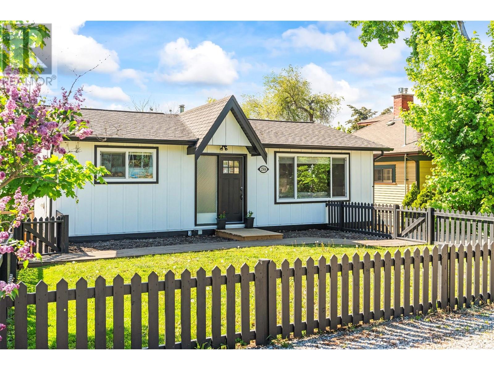 2504 26 Street, vernon, British Columbia
