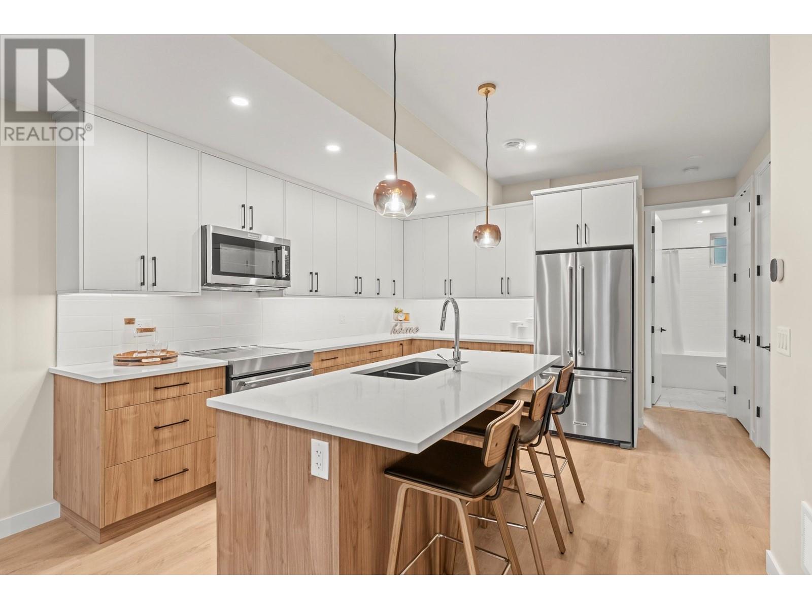 3907 26 Street Unit# 2, vernon, British Columbia