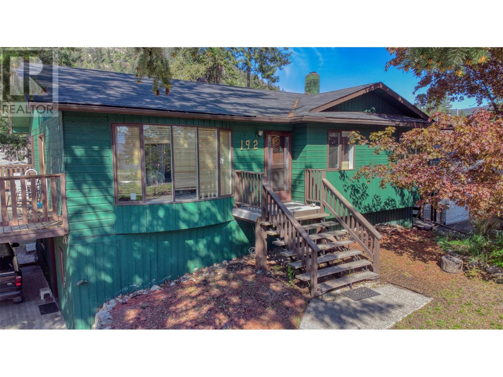 192 Crown Crescent, vernon, British Columbia