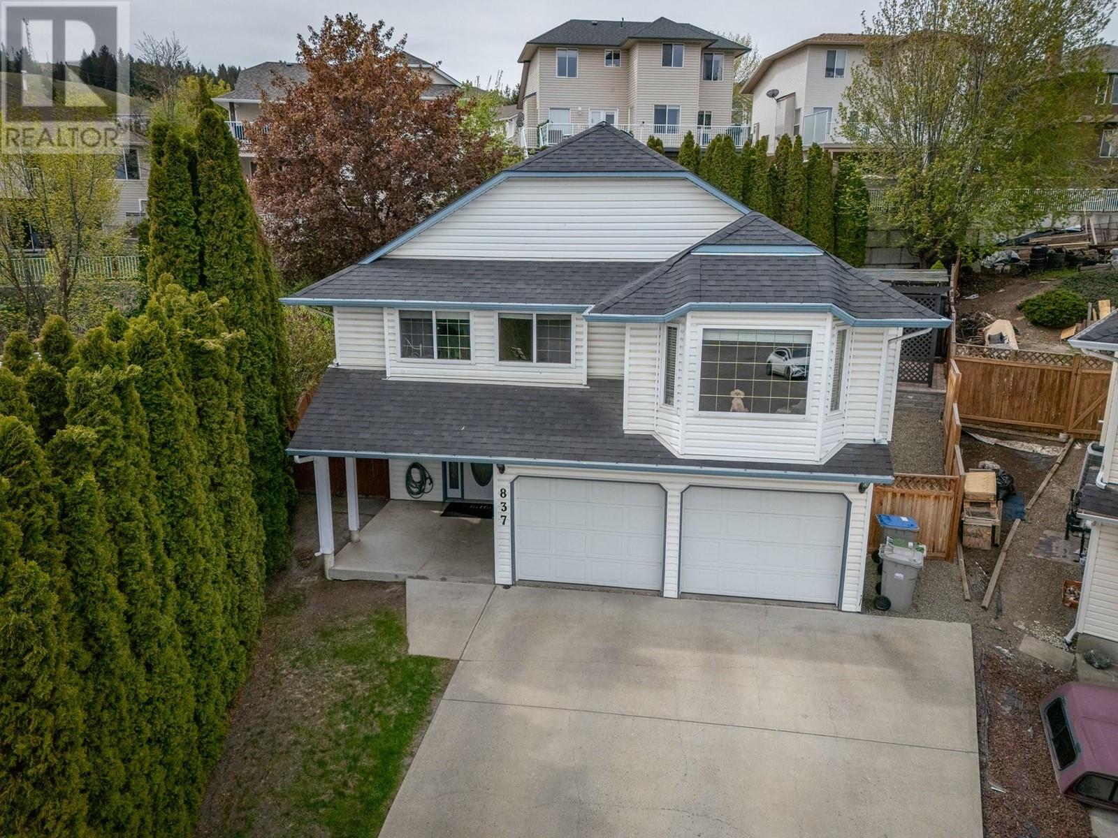 837 DUNROBIN Drive, kamloops, British Columbia