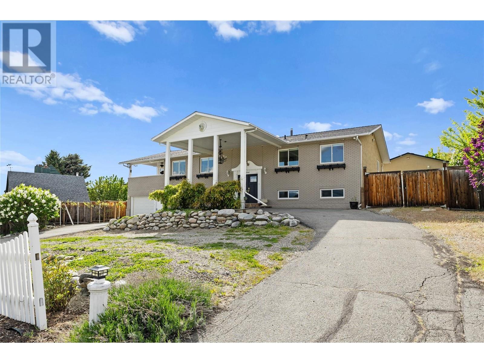 1064 Kelly Drive, west kelowna, British Columbia