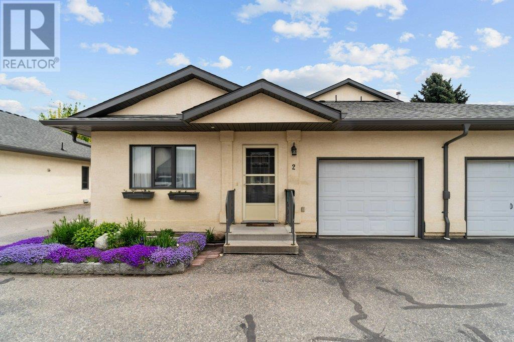 780 10 Street SW Unit# 2, salmon arm, British Columbia