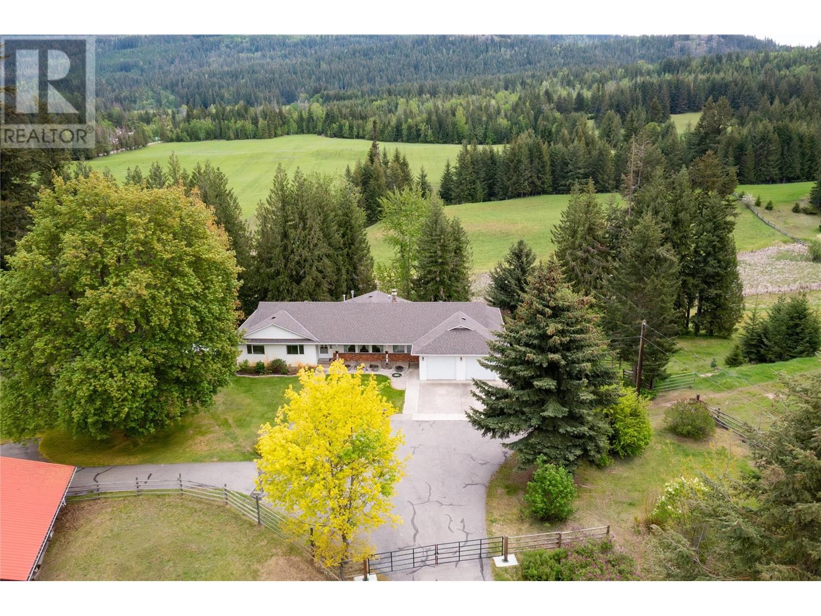 2240 97B Highway SE, salmon arm, British Columbia